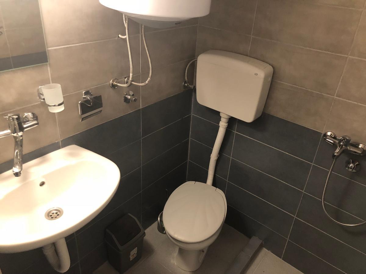 Apartmani Pavicevic 波德戈里察 外观 照片