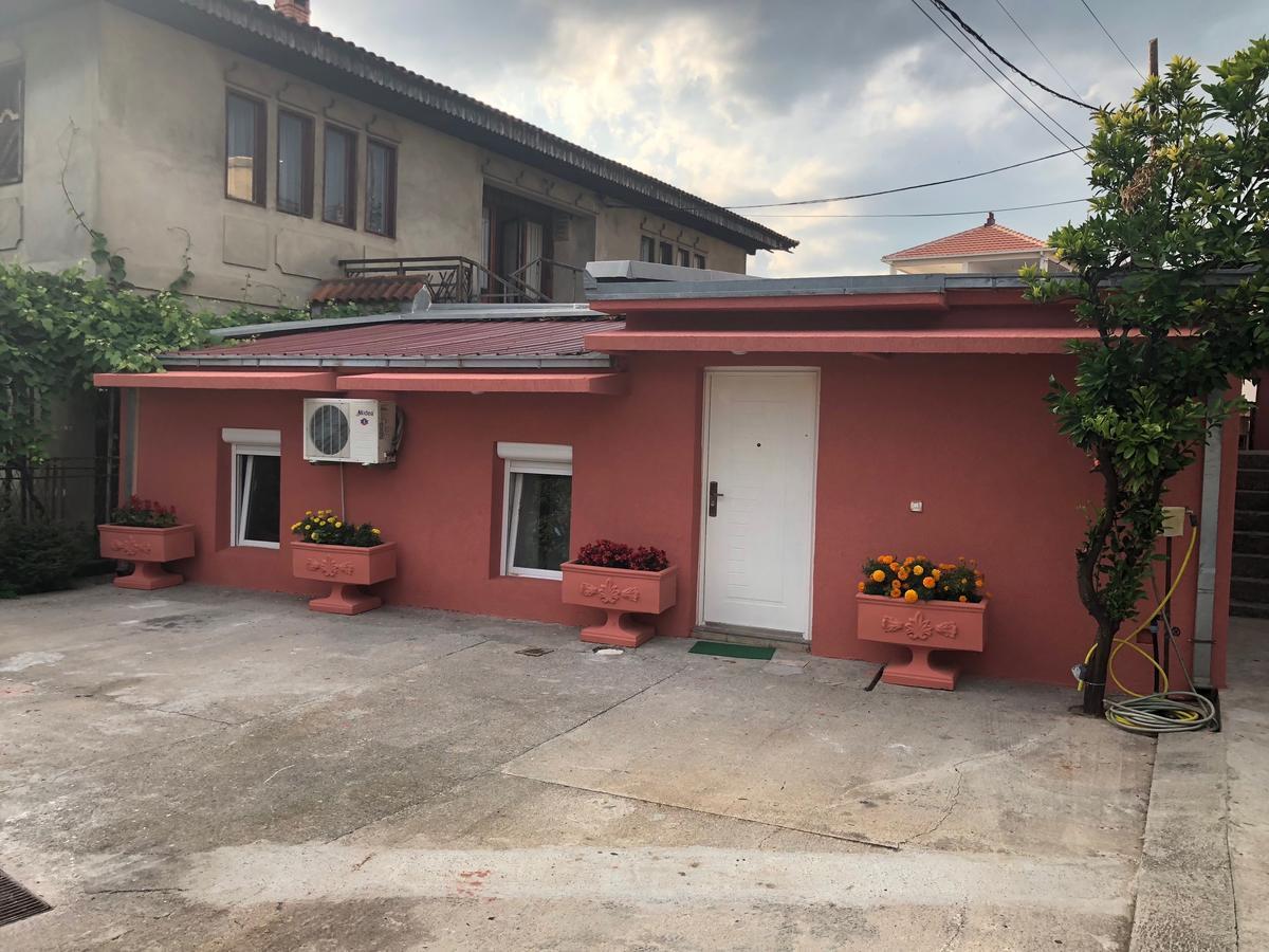 Apartmani Pavicevic 波德戈里察 外观 照片